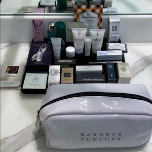 BARNEYS NEW YORK Luxury Beauty Bag